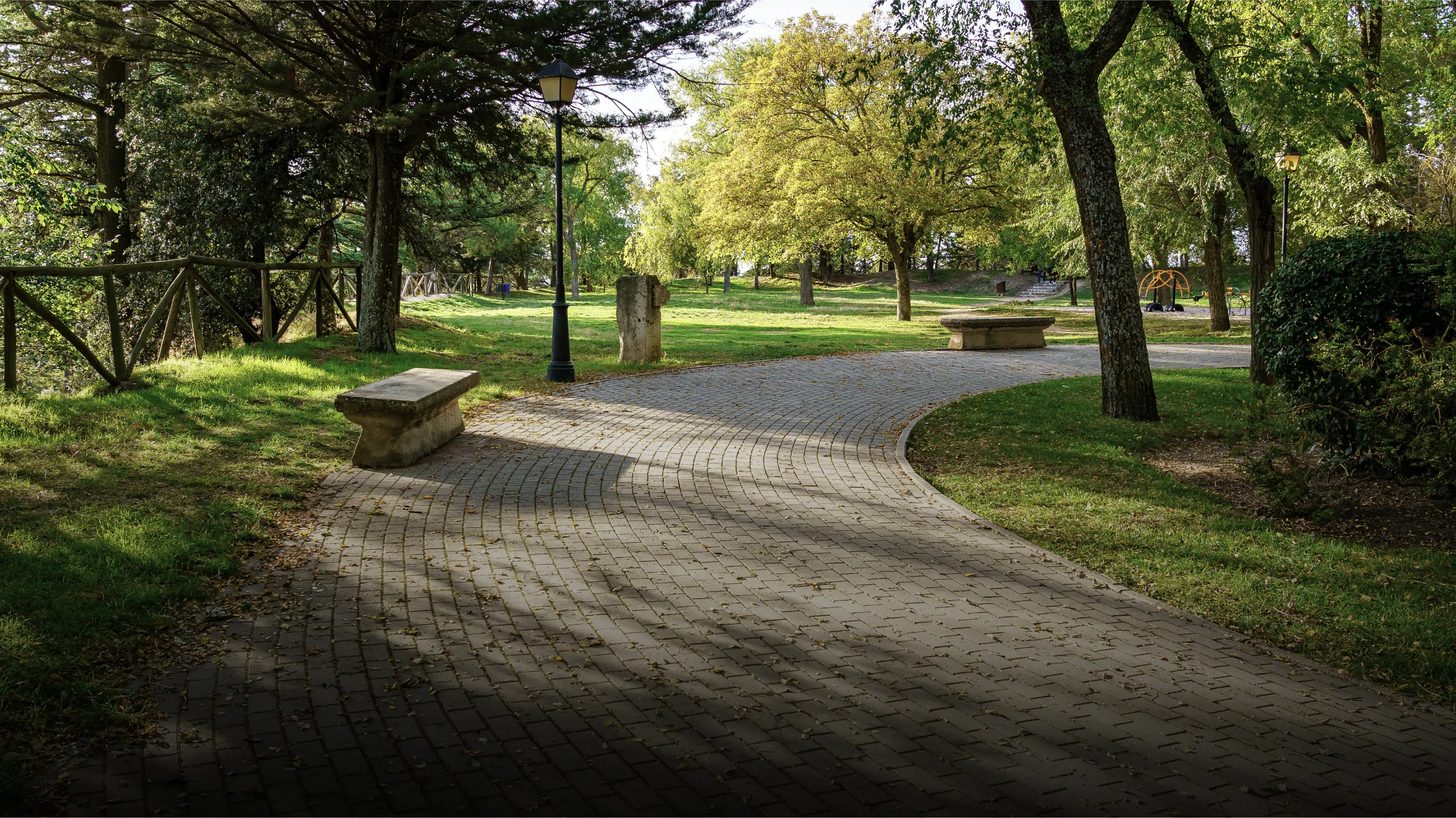 Life-friendly Spaces